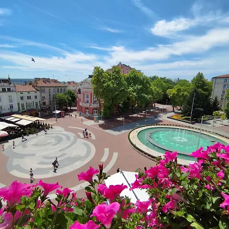 Opera Family - Former فندق فارنا