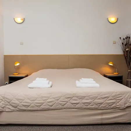 Opera Family - Former فندق 2*