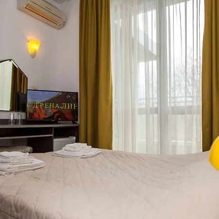 Opera Family - Former فندق